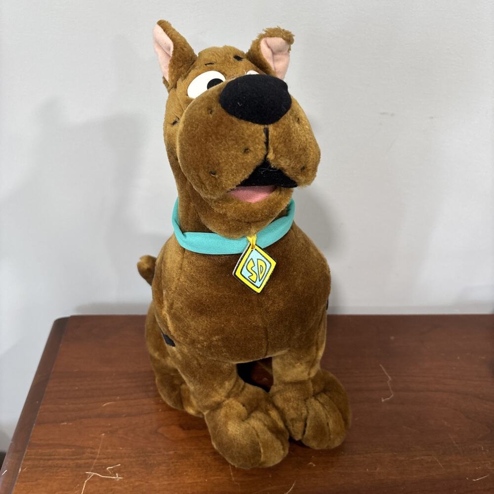 Scooby-Doo 15" 1998 Equity Toys Cartoon Network Plush Dog Doll - Not Working - Picture 2 of 12